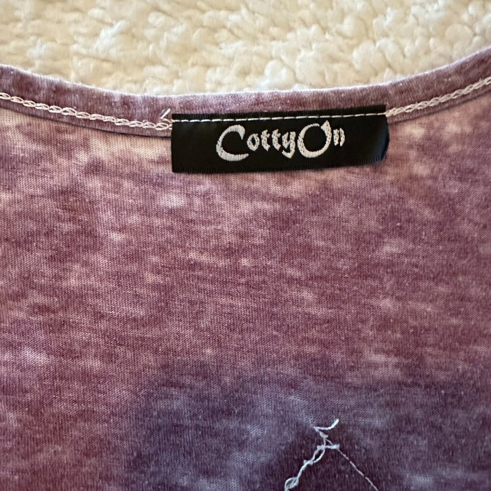 Sexy Pink / Purple rhinestone studded t-shirt.  Size S - Picture 3 of 5